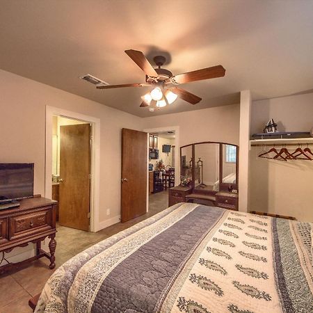 Annettes Cottage A Fredericksburg Luaran gambar